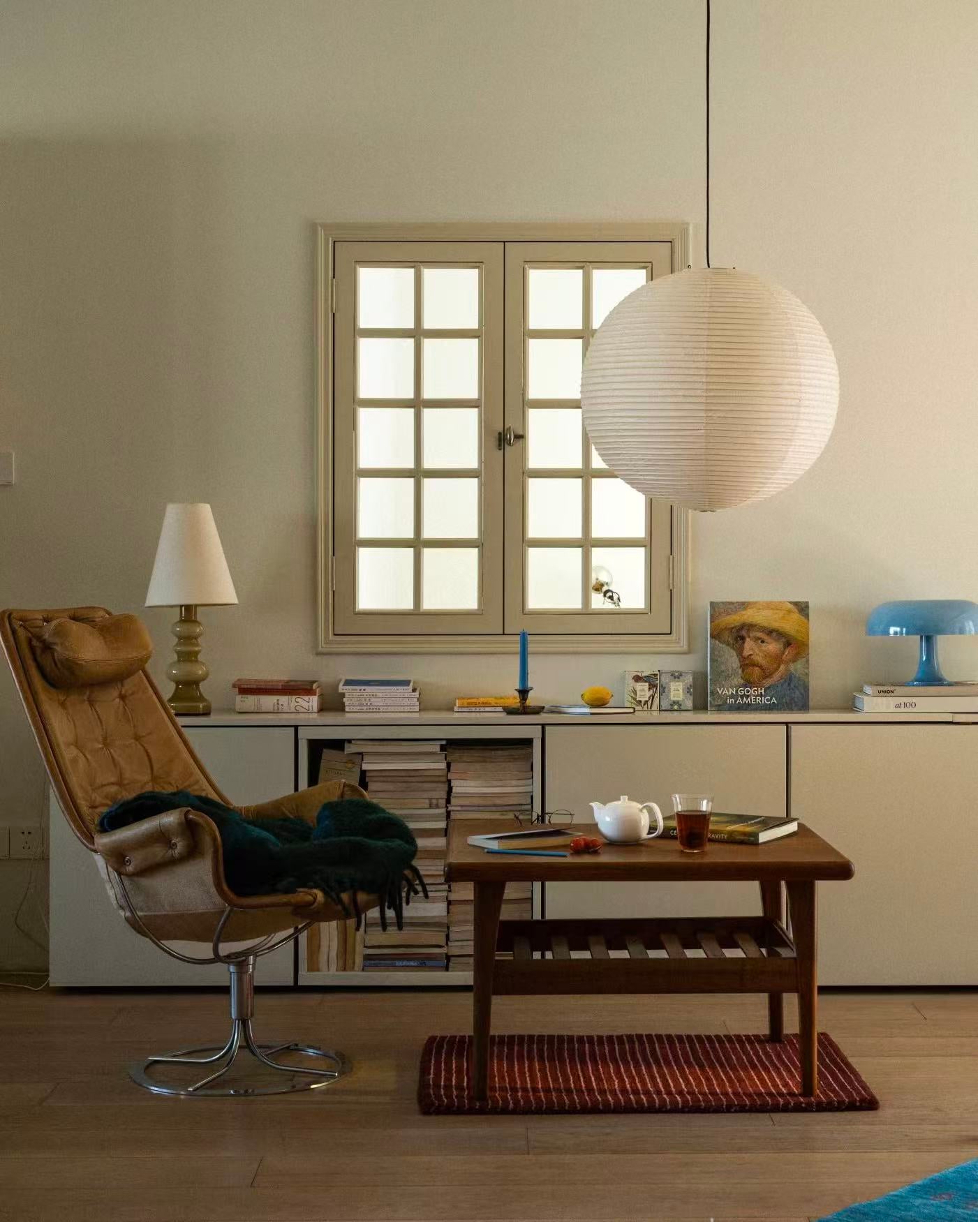 The Things You Notice When You’re Home All Day