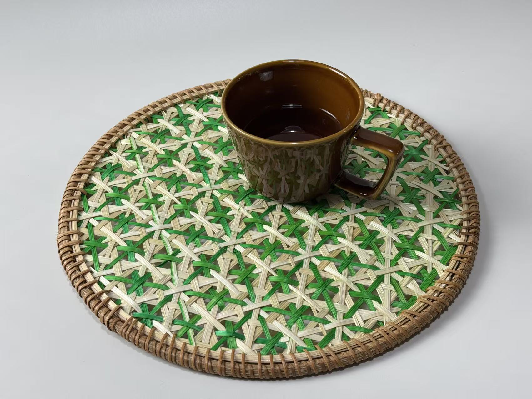 Handwoven Rattan Heat Resistant Mat