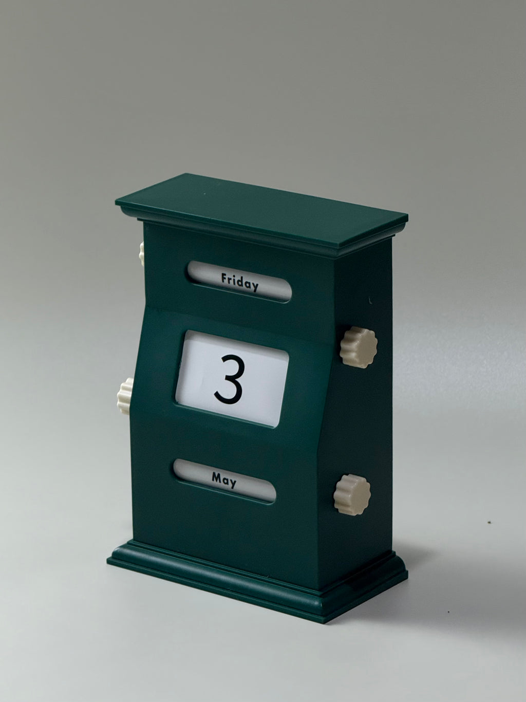 Vintage Green Perpetual Calendar - Merry Green Homeware