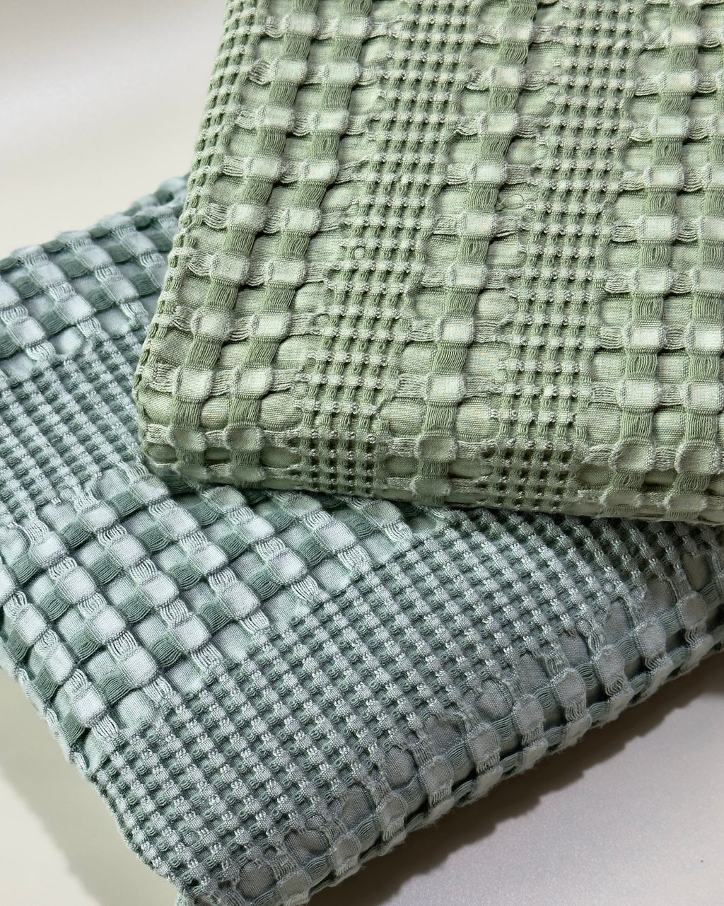 Ultra-Soft Bamboo Throw (waffle weave) - Merry Green Homeware