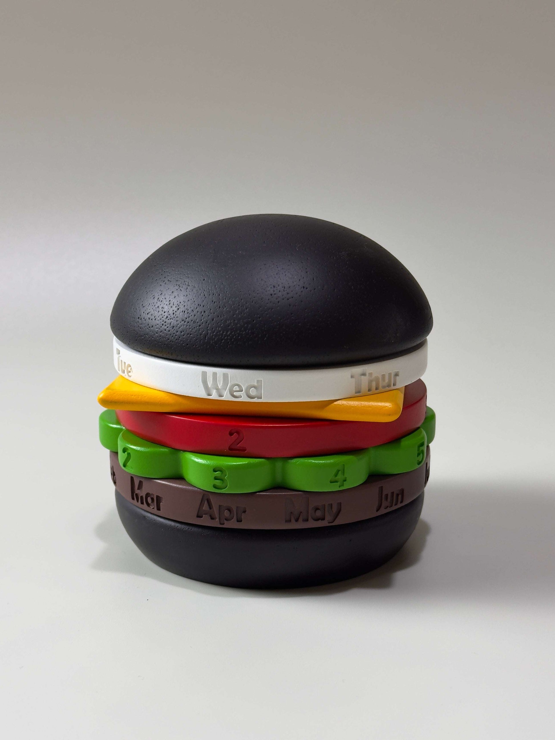 Hamburger perpetual calendar - Merry Green Homeware