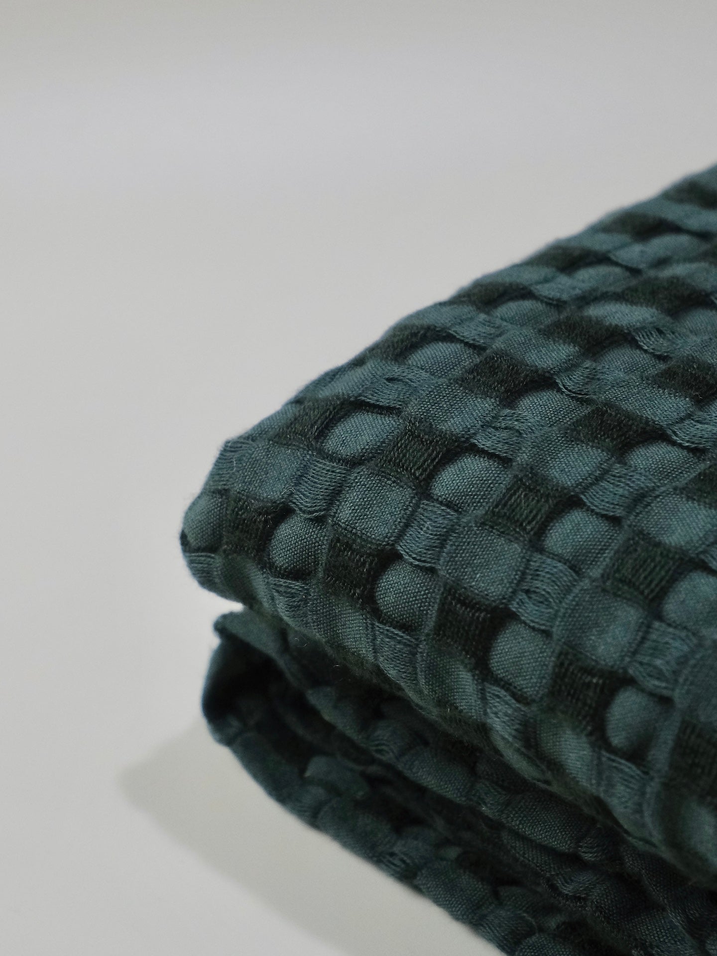 Dark Green Bamboo Throw (waffle weave) - Merry Green Homeware