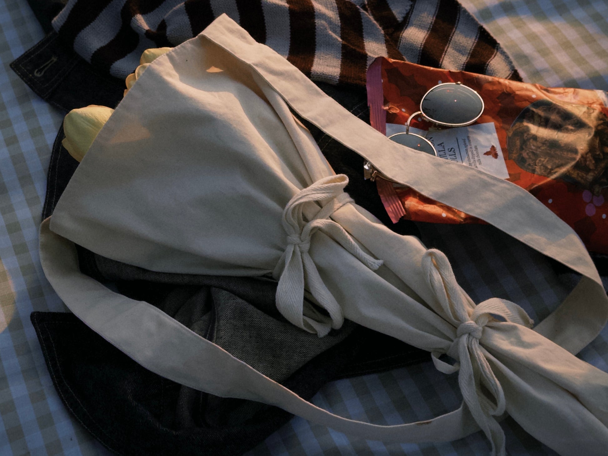 Romantic Cotton Bouquet Wrap Bag